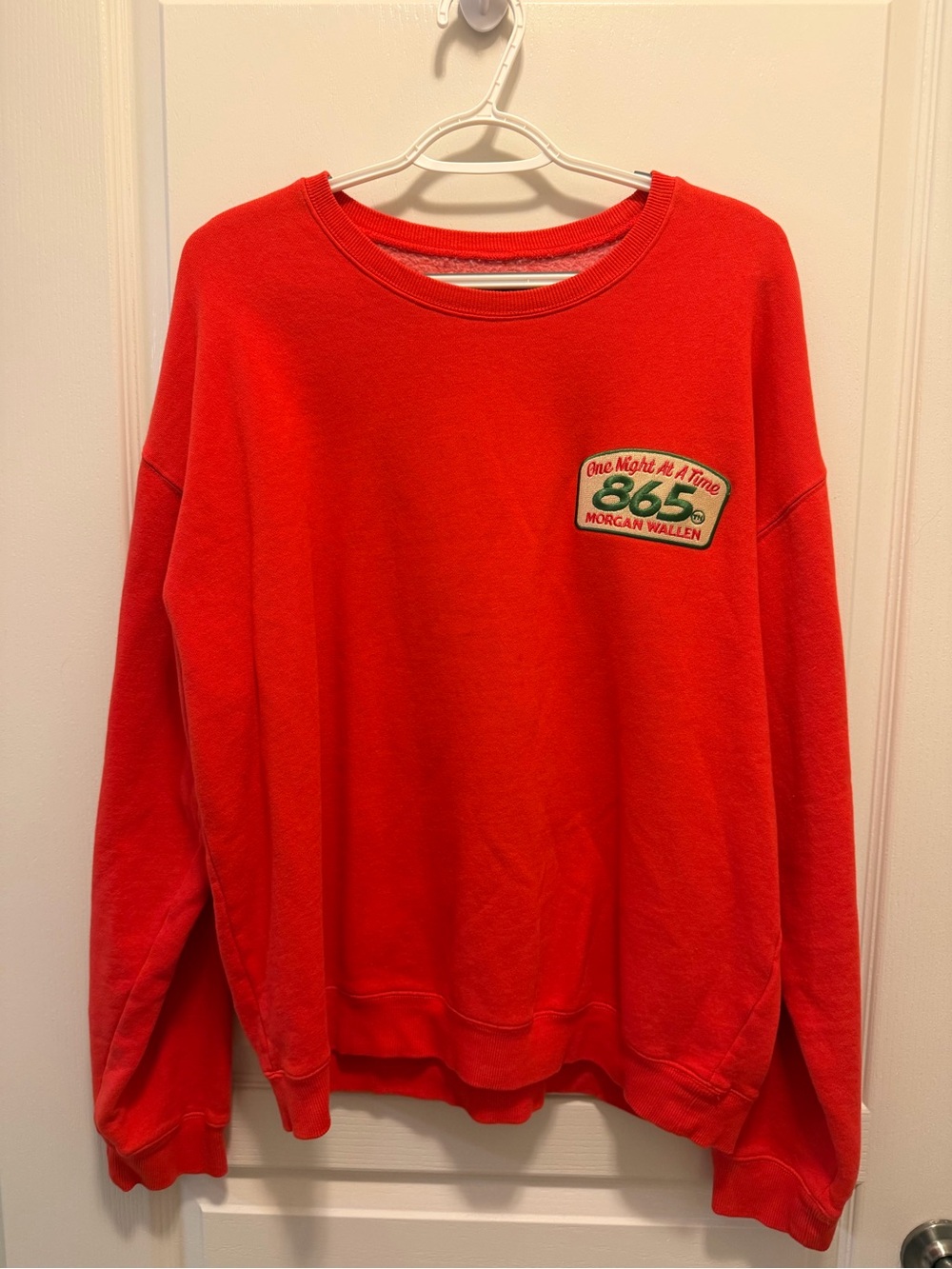 Morgan Wallen Red Crewneck Sweatshirt with 865 Patch